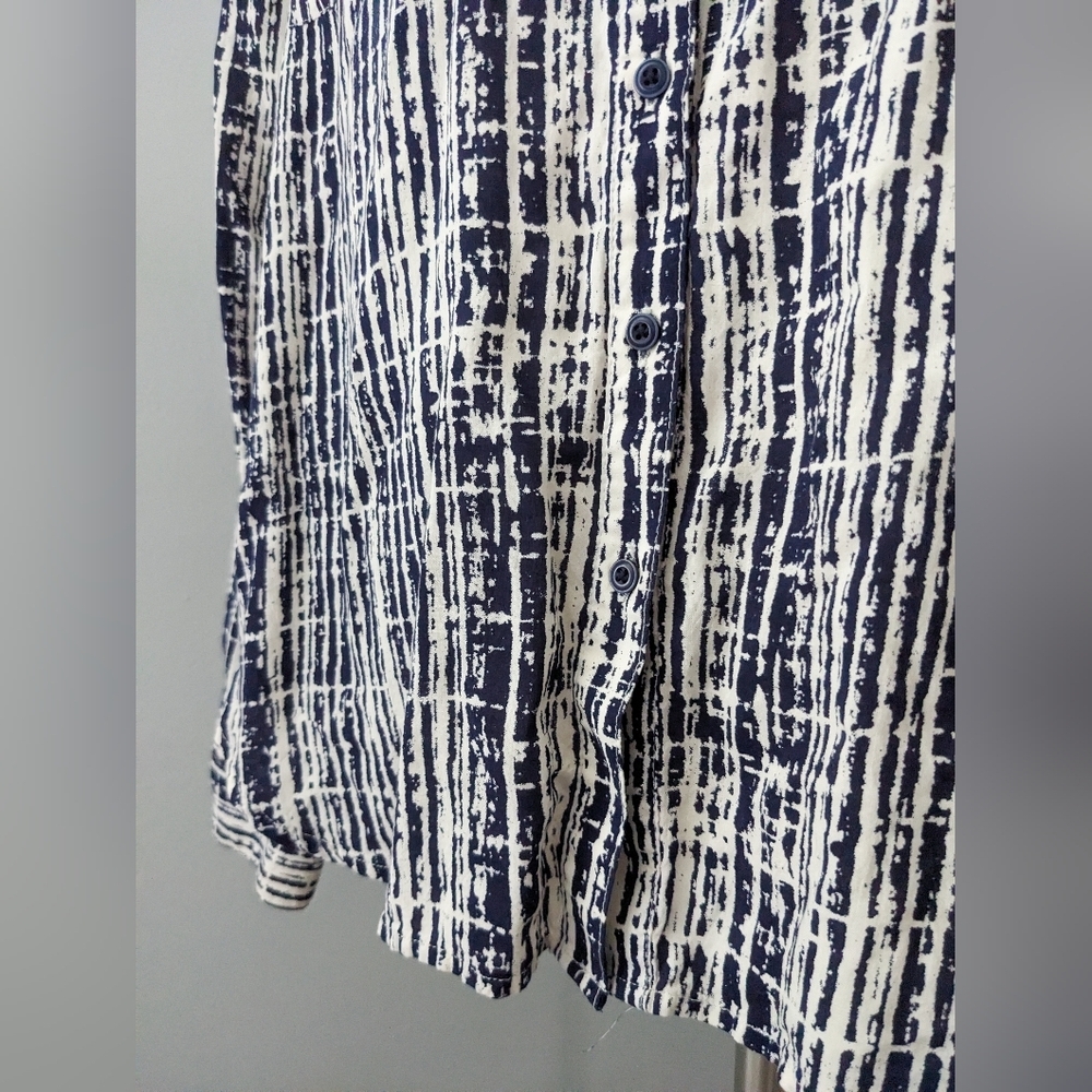 Anthropologie Blue and White Relaxed Button Down Blouse - Picture 6 of 9